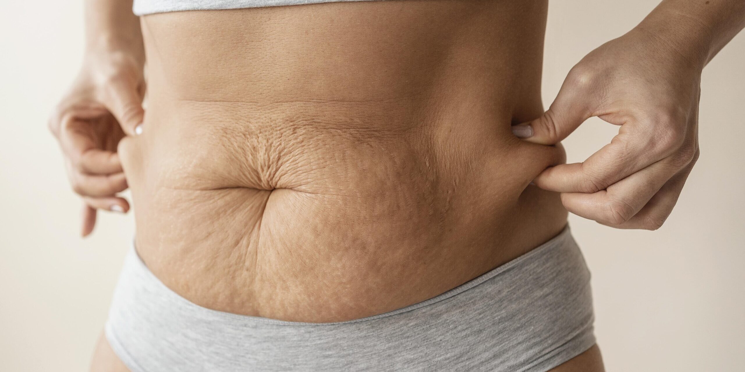 ¿Observas reducción de firmeza y flexibilidad en la piel? La Clínica del Dr. Mendieta dispone de la tecnología necesaria para restaurar la elasticidad de la piel y mejorar el tono muscular.