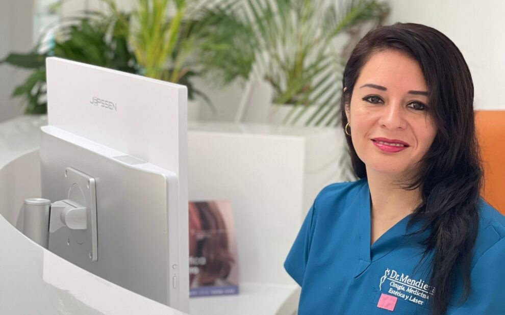 Te ayudamos a resaltar tu belleza Tratamientos personalizados y tecnología avanzada para cuidar de ti En la Clínica Dr. Juan Mendieta, en Esplugues de Llobregat, nos apasiona cuidar de ti.
