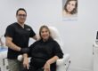 En la Clínica Dr. Juan Mendieta, sabemos que someterse a un tratamiento médico-estético puede generar preguntas e inquietudes. Por eso, nuestro enfoque no solo se centra en ofrecer resultados visibles, sino en garantizar una experiencia cálida y personalizada para cada uno de nuestros pacientes.
