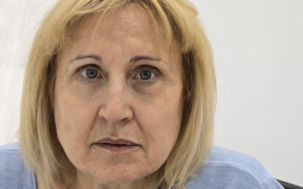 Caso de éxito en armonización facial en Clínica Dr. Juan Mendieta En Clínica Dr. Juan Mendieta, ubicada en Esplugues de Llobregat, nos enorgullece de ofrecer soluciones estéticas avanzadas que realzan la belleza natural de nuestros pacientes. Hoy queremos compartir un caso reciente de armonización facial, donde logramos resultados espectaculares con técnicas no invasivas.